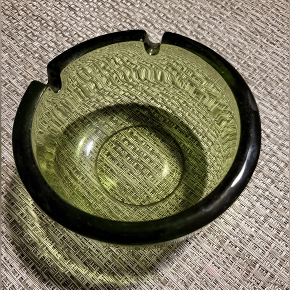MCM Green Glass Round Ashtray Dual Holders - Picture 1 of 3